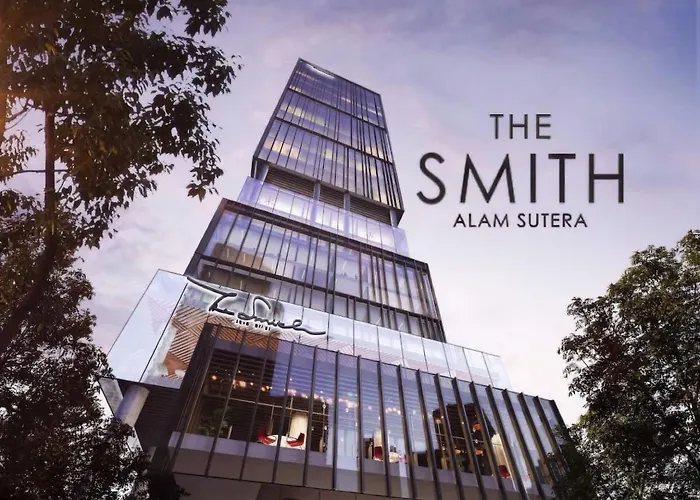 The Smith Luxury Skyview Apartments