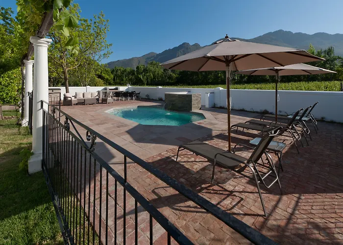La Galiniere Guest Cottages