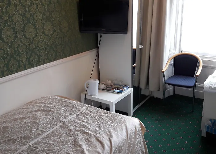Pension Guide Capital Guest House