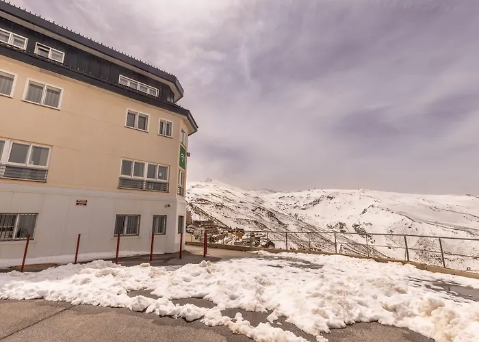 Albergue Inturjoven Sierra Nevada