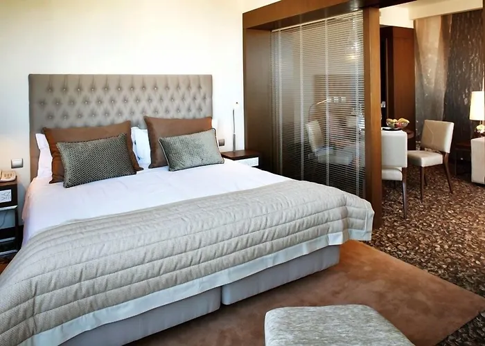 Hoteles con Jacuzzi Neya Lisboa