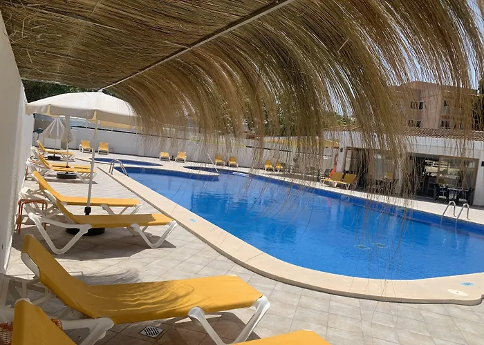 Apartaments La Perla Negra