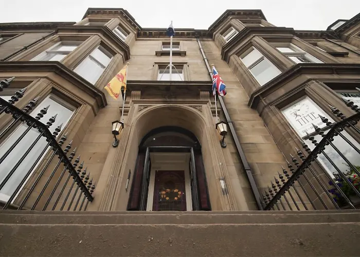Palmerston Suites