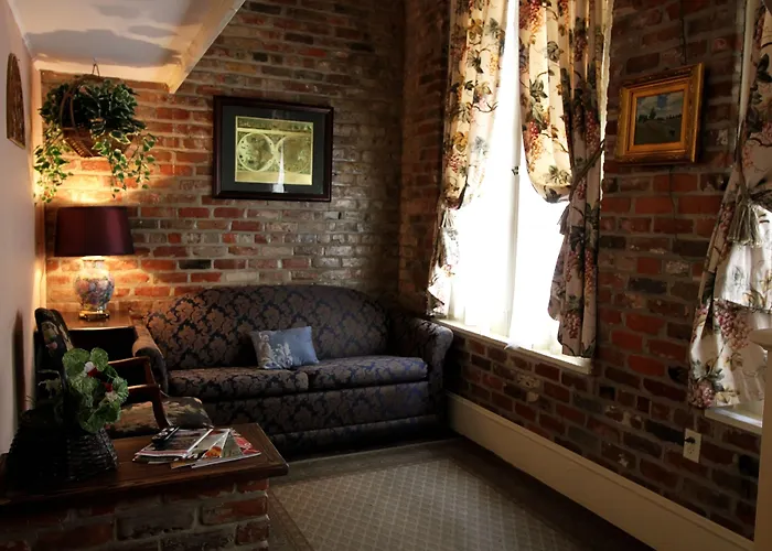 Hotel: The Olivier House Hotel