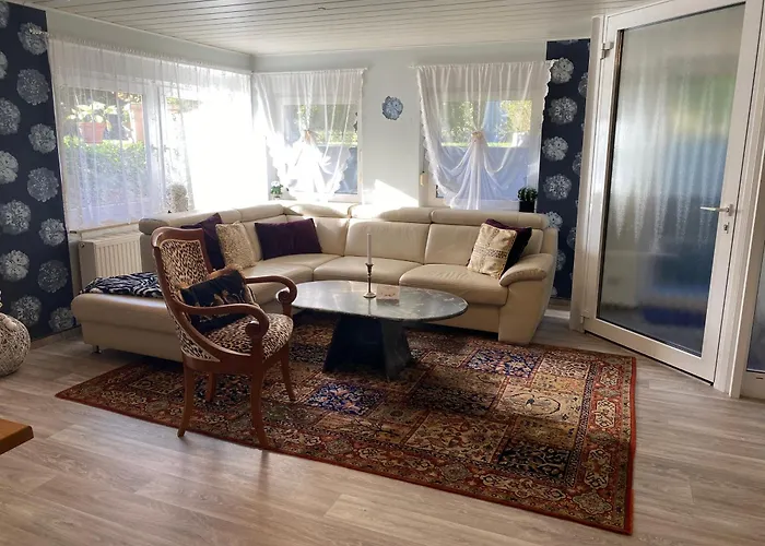 Grosse Helle Wohnung Am Wald In Bad Saarow Nahe Gruenheide Und Berlin Souterrain