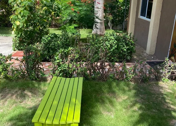 Montego Bay, Ironshore Luxury Studio