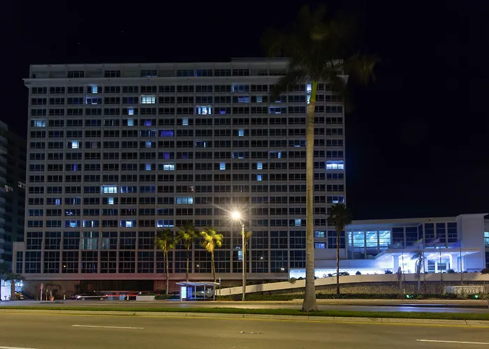 New Point Miami Beach Apartments