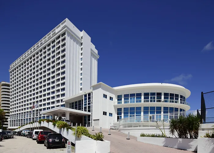 New Point Miami Beach Apartments