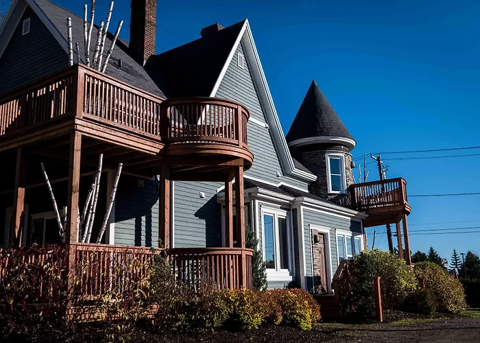 Chateau Queen By Bower Boutique Hotels