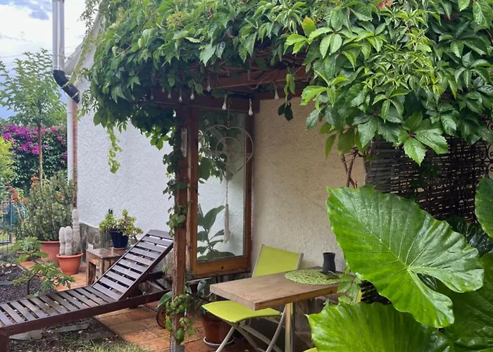 Sitges Garden Suite