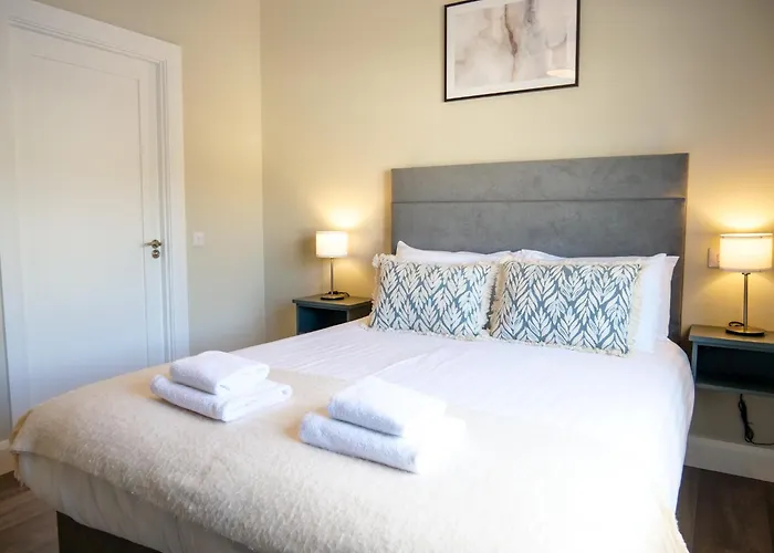 Riverside Dingle - Luxury Apt 1