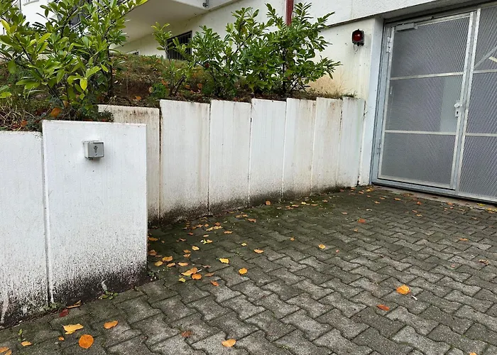 Beluna Living - Business&Family - 200M Zum Schlosseingang, Parkplatz, Smarttv, Netflix, Waschmaschine, 24H Checkin, 41Qm, Wlan