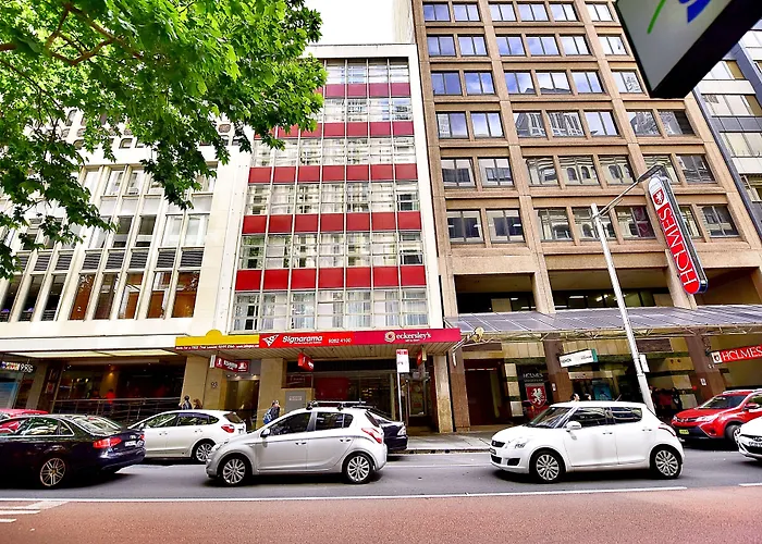Resort: Megaboom City Hotel