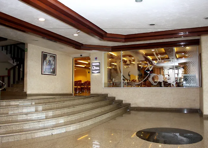 Hotels With Four Stars Parque Satelite