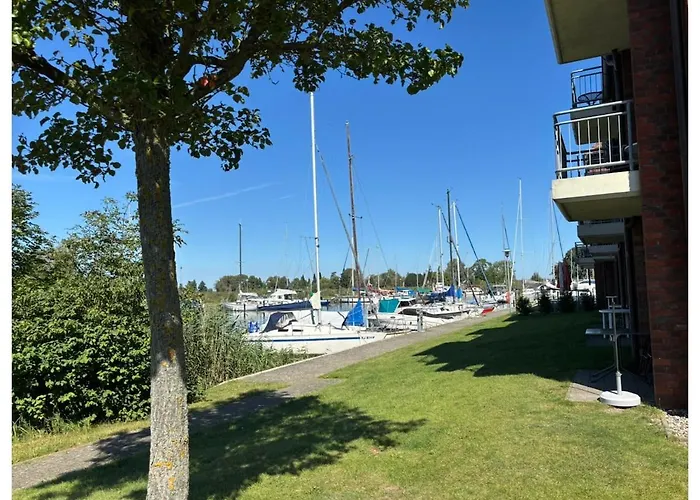 Maritimes Appartement In Der Lagunenstadt Ueckermuende