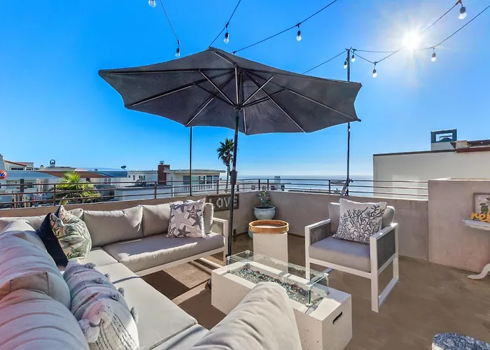 Ocean View Condo In The Heart Of Manhattan Beach