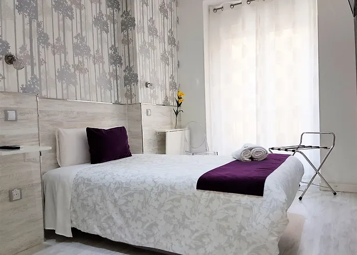 Pension Guide Hostal Met Madrid