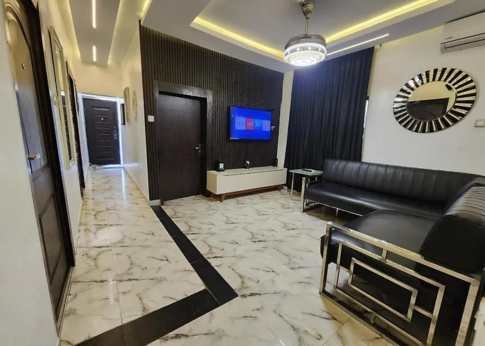 Cg Apartments Metro