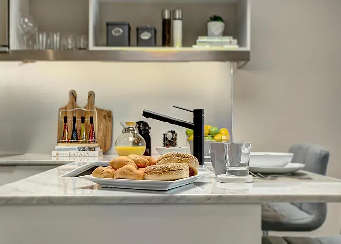 Pierce Boutique Apartments By Simplissimmo