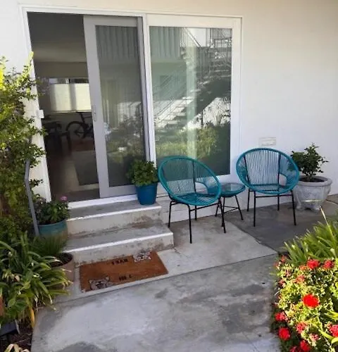Lovely Laguna Oceanside Gem!