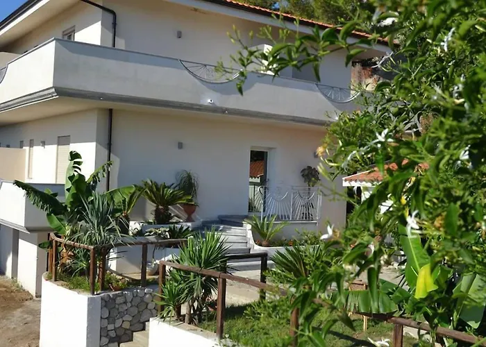 Hotel Mercurio Sul Mare - Fish Restaurant And Private Beach