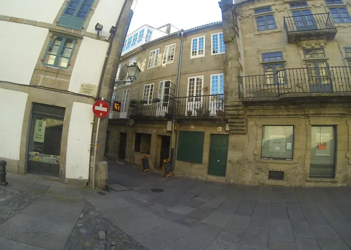 Inicia Casas Reales
