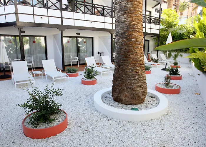  Vanilla Garden Boutique - Adults Only