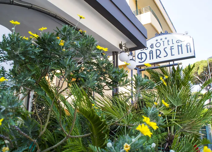 Hotel con tennis: Hotel Darsena
