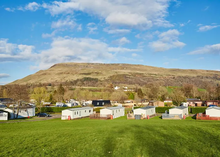 Pet Friendly hotel: Campsie Glen Holiday Park
