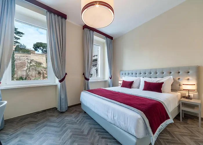  Foro Romano Luxury Suites