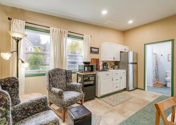 < 1/2 Mi To Osu: Studio In Corvallis Near Parks