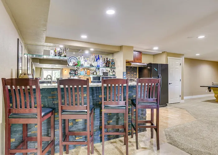 Game Room, Home Gym & Deck: Littleton Apartment