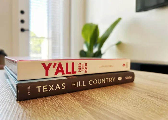 Charming 1Br Retreat - Walk To Gruene Hall Upscale Amenities
