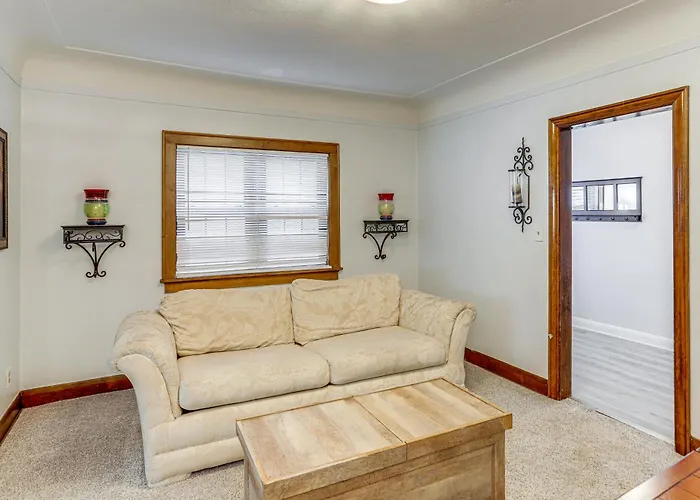 Striking Tudor Revival In Five Points District!