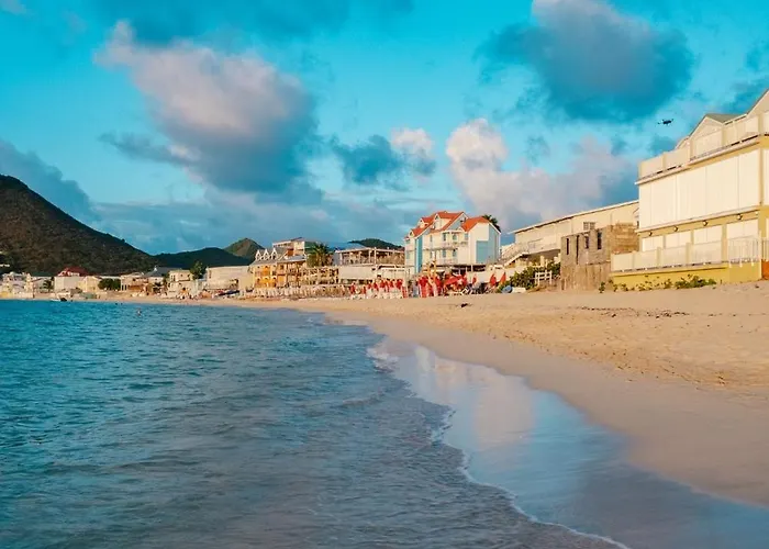 Unmatched Oceanfront Living In Grand Case, Unique Appt In Grand Case Beach, Perfect For Families