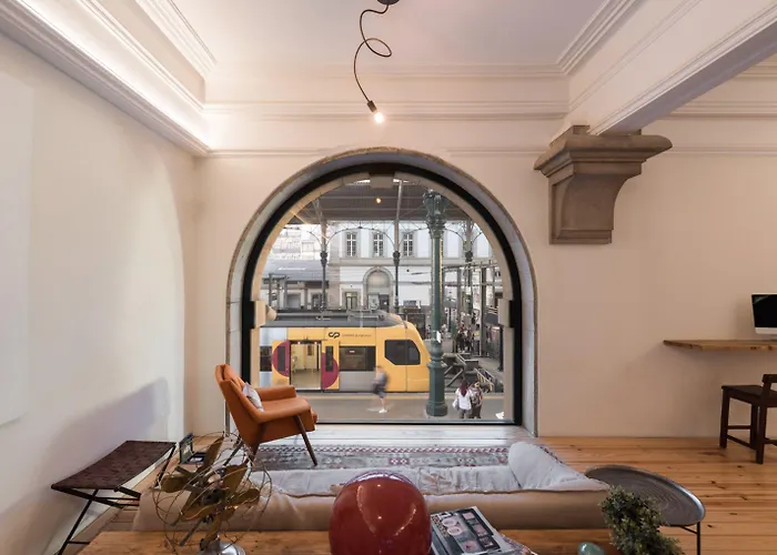 Albergue: The Passenger Hostel