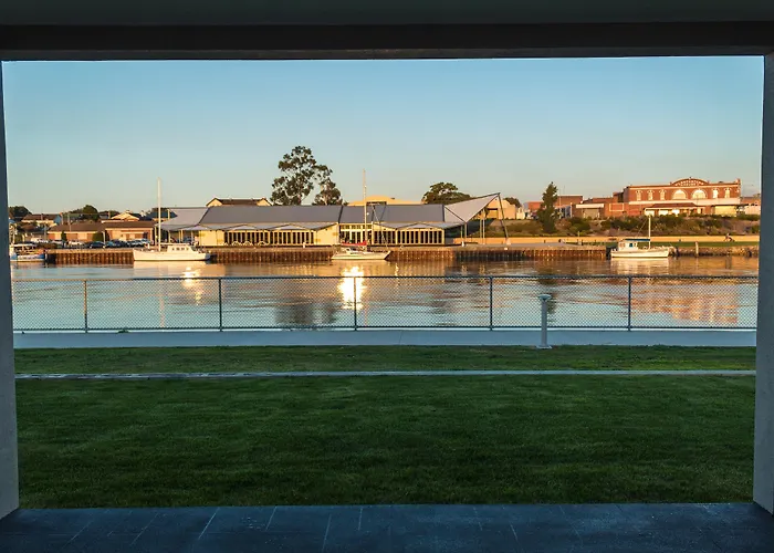 Ulverstone Waterfront Apartments