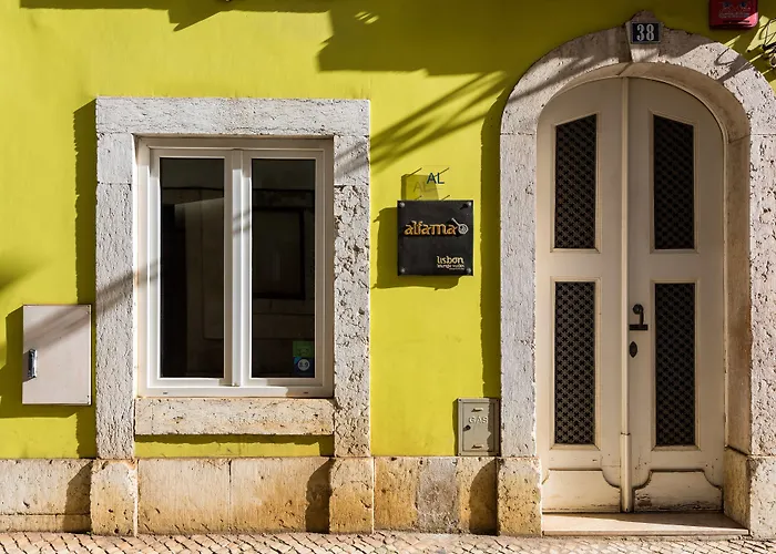Alfama - Lounge Suites