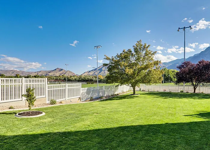 Mtn-View Slc Apt W/ Patio Near Downtown
