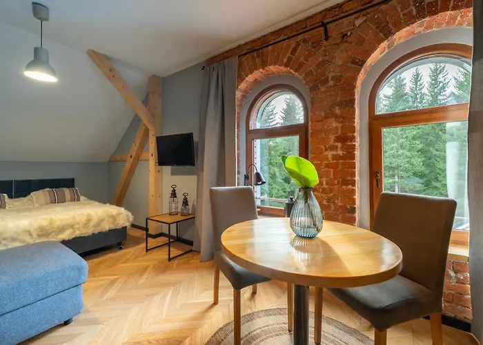 Apartamenty Stacja Huta