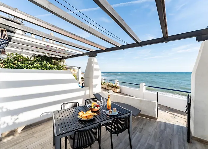 Calahonda Beach Apartments