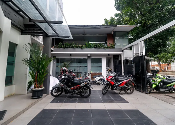 Guest house: Reddoorz Near Kebon Jeruk Jakarta