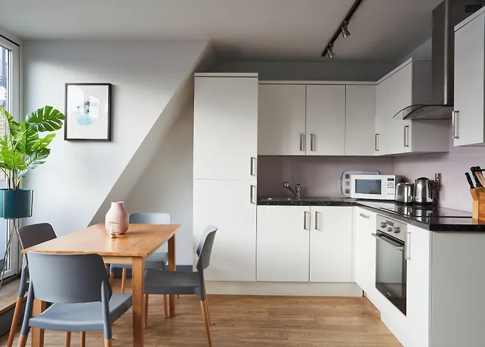 Holborn By Viridian Apartments
