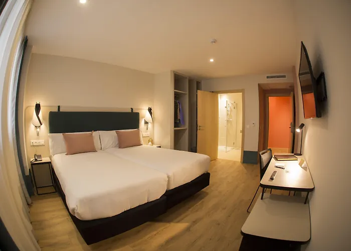 Hotel Plaza De La Paz