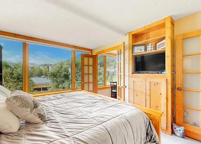 Center Village Hideaway