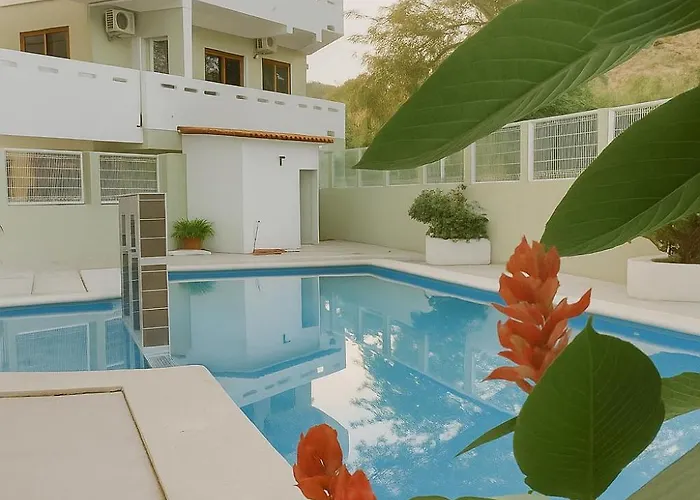 Condominio Alegre Amanecer