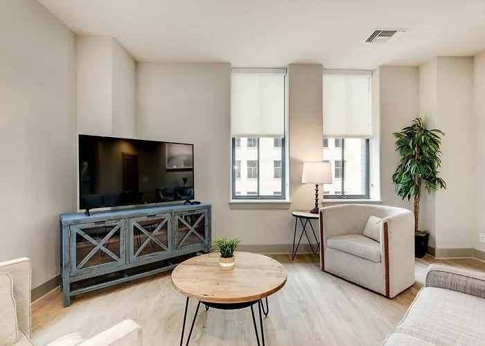 1Br Luxury Apartment In Downtown Baltimore