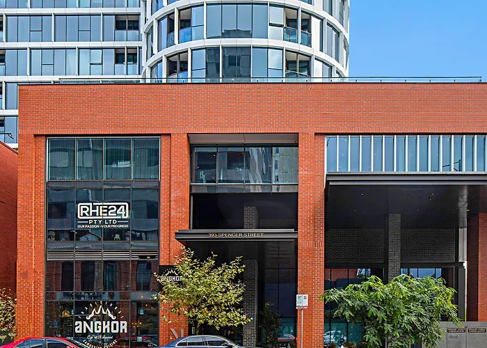 Lumina Suites