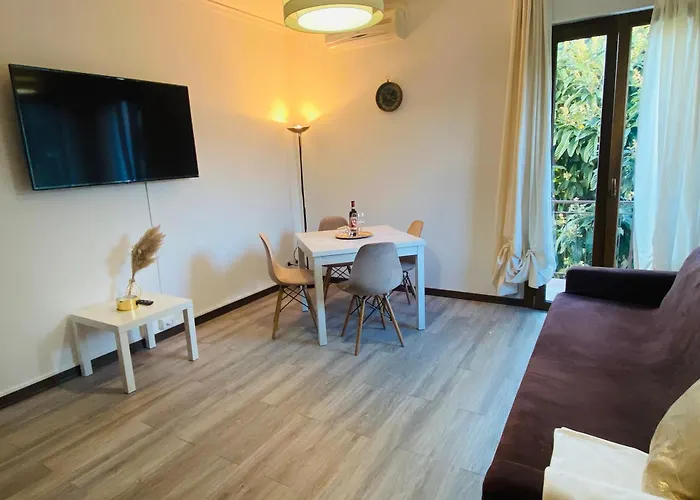 Teps Home Airport Venice