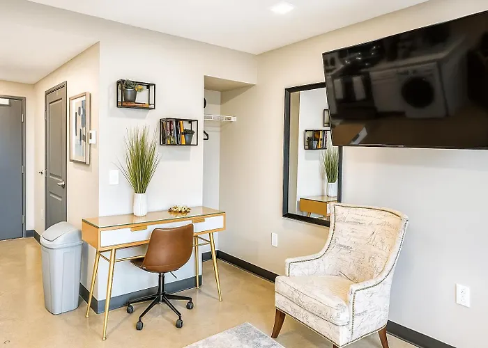 Downtown Penthouse Studio